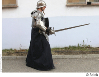 Photos Medieval Knight in plate armor 21 Medieval clothing fighting…